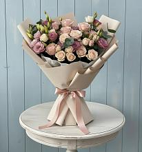 Букет цветов из:  Розы и Лизиантусы в Миасское
