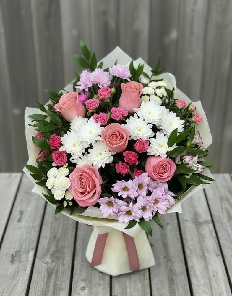 Букет цветов из: Альстромерии, Гвоздики, Розы и Хризантемы в Миасское