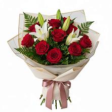Букет цветов из:  Лилии и Розы в Миасское