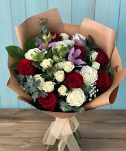 Букет цветов из:  Розы и Альстромерии в Миасское