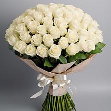 Букет 101 беля роза Белоснежка в Миасское