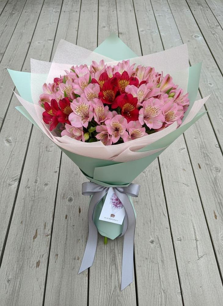 Букет цветов из: Альстромерии в Миасское
