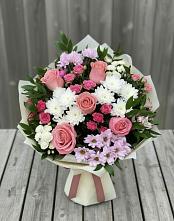 Букет цветов из:  Альстромерии, Гвоздики, Розы и Хризантемы в Миасское