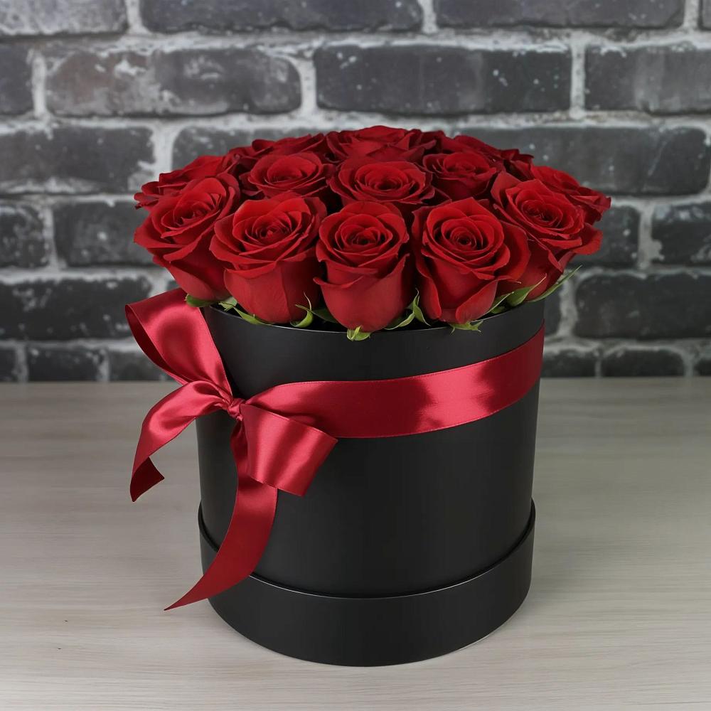 Цветочная композиция из Розы в шляпной коробке в Миасское